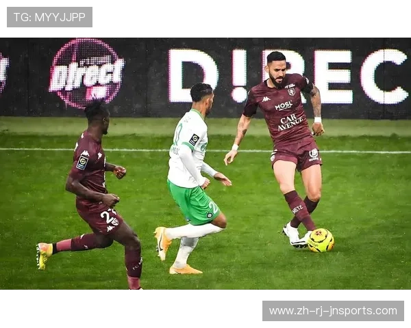 法甲球员表现比较：攻击与防守的双重考量